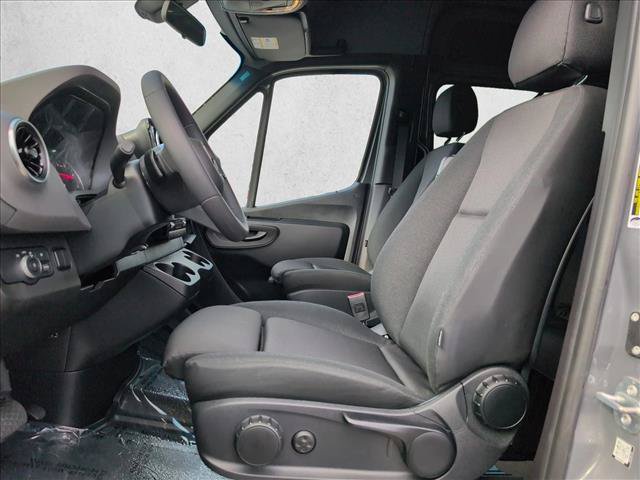 New 2025 Mercedes-Benz Sprinter 2500 image 16