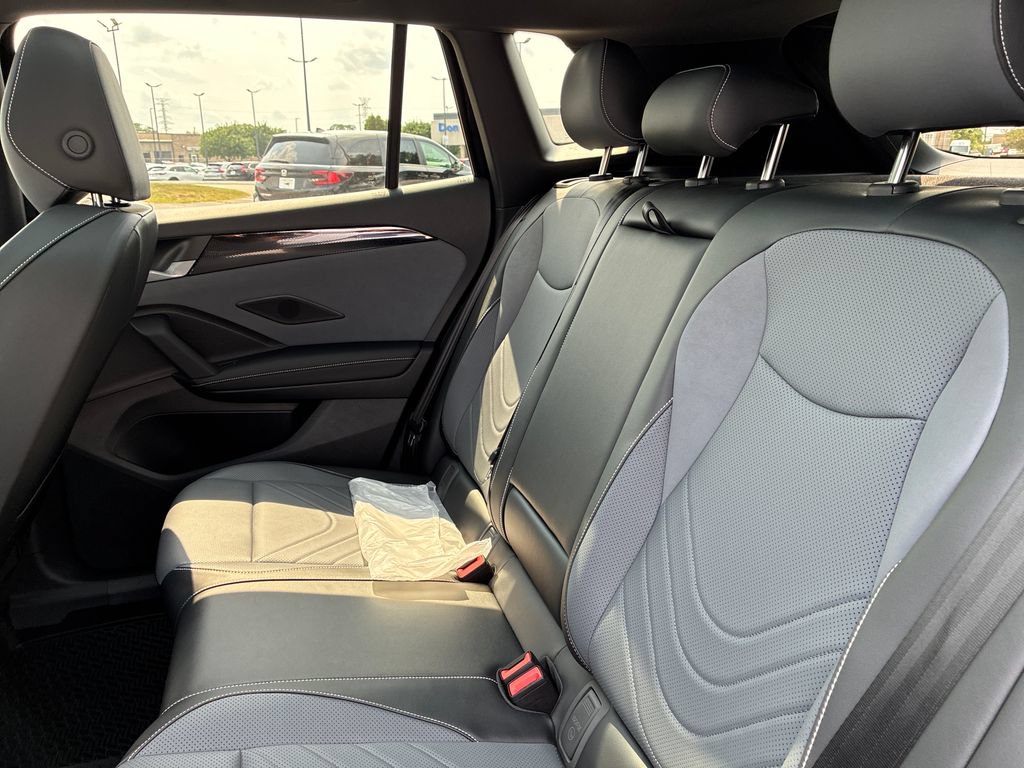New 2026 Volkswagen Tiguan SE R-Line AWD/4WD image 19