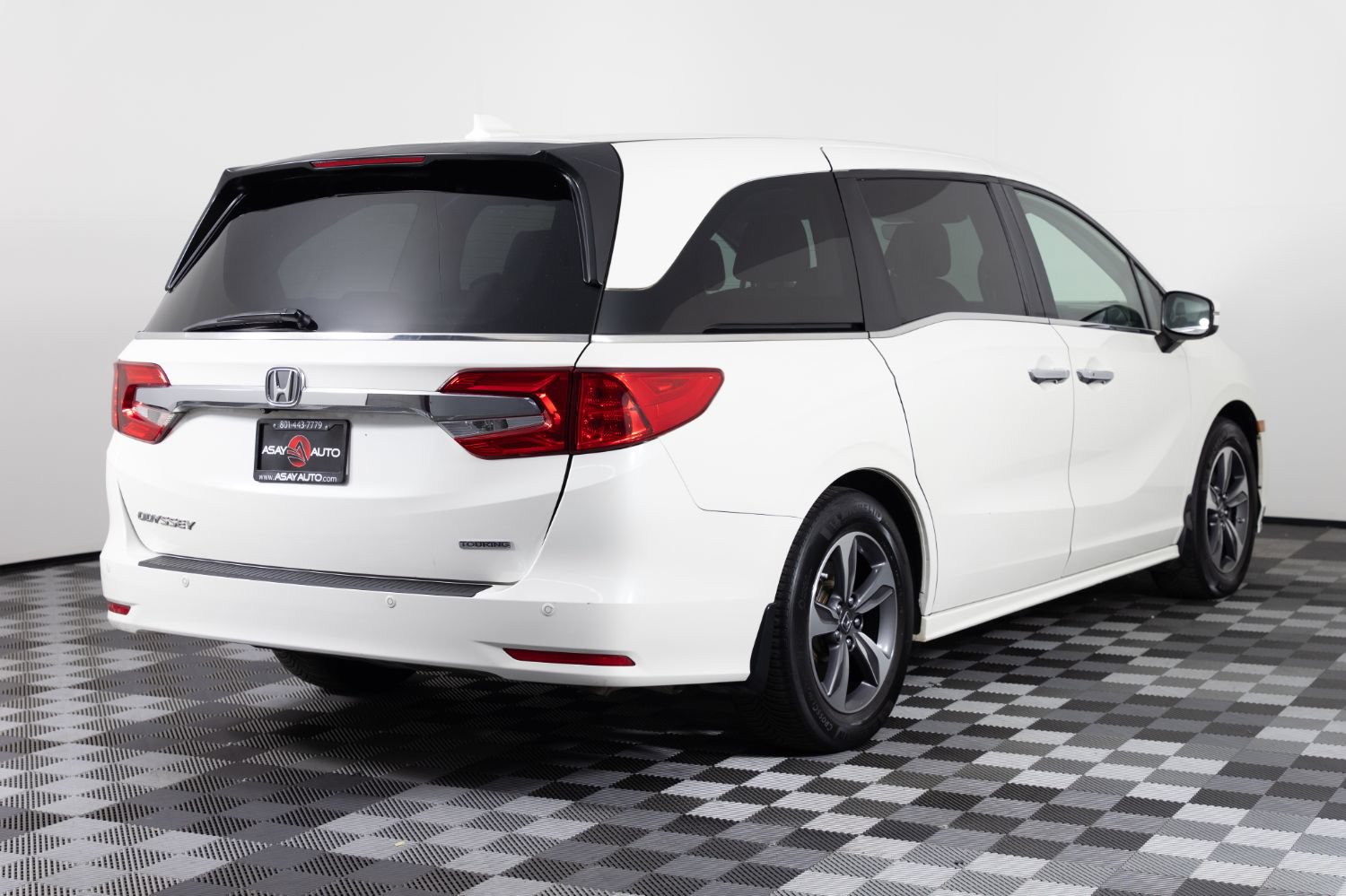 Used 2018 Honda Odyssey Touring image 7