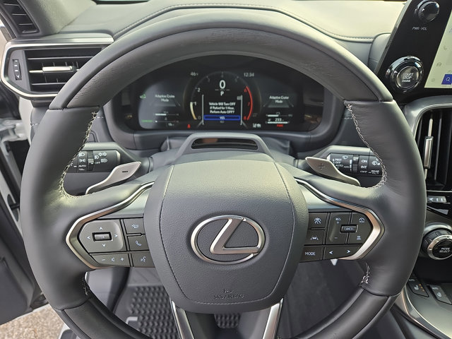 New 2025 Lexus LX 600 4WD w/ Luxury Package image 15