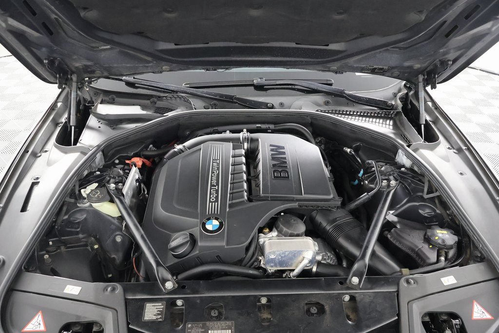 Used 2015 BMW 535i Sedan RWD image 13