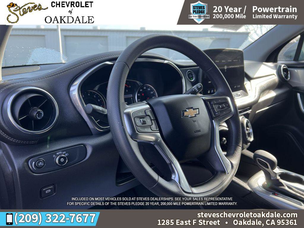 Used 2025 Chevrolet Blazer LT w/ Driver Confidence Package image 14