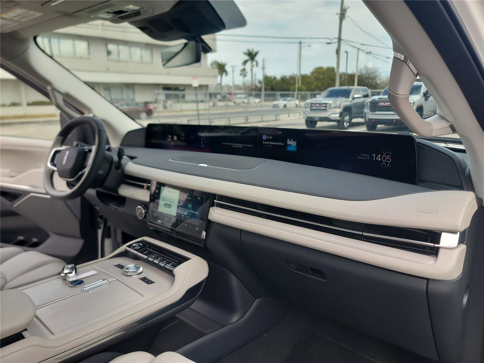 New 2026 Lincoln Navigator Reserve image 24