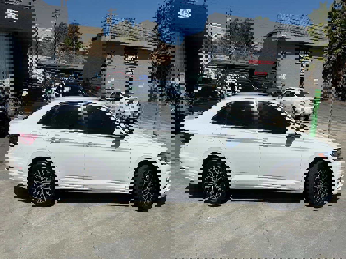 Used 2021 Volkswagen Jetta SE image 10