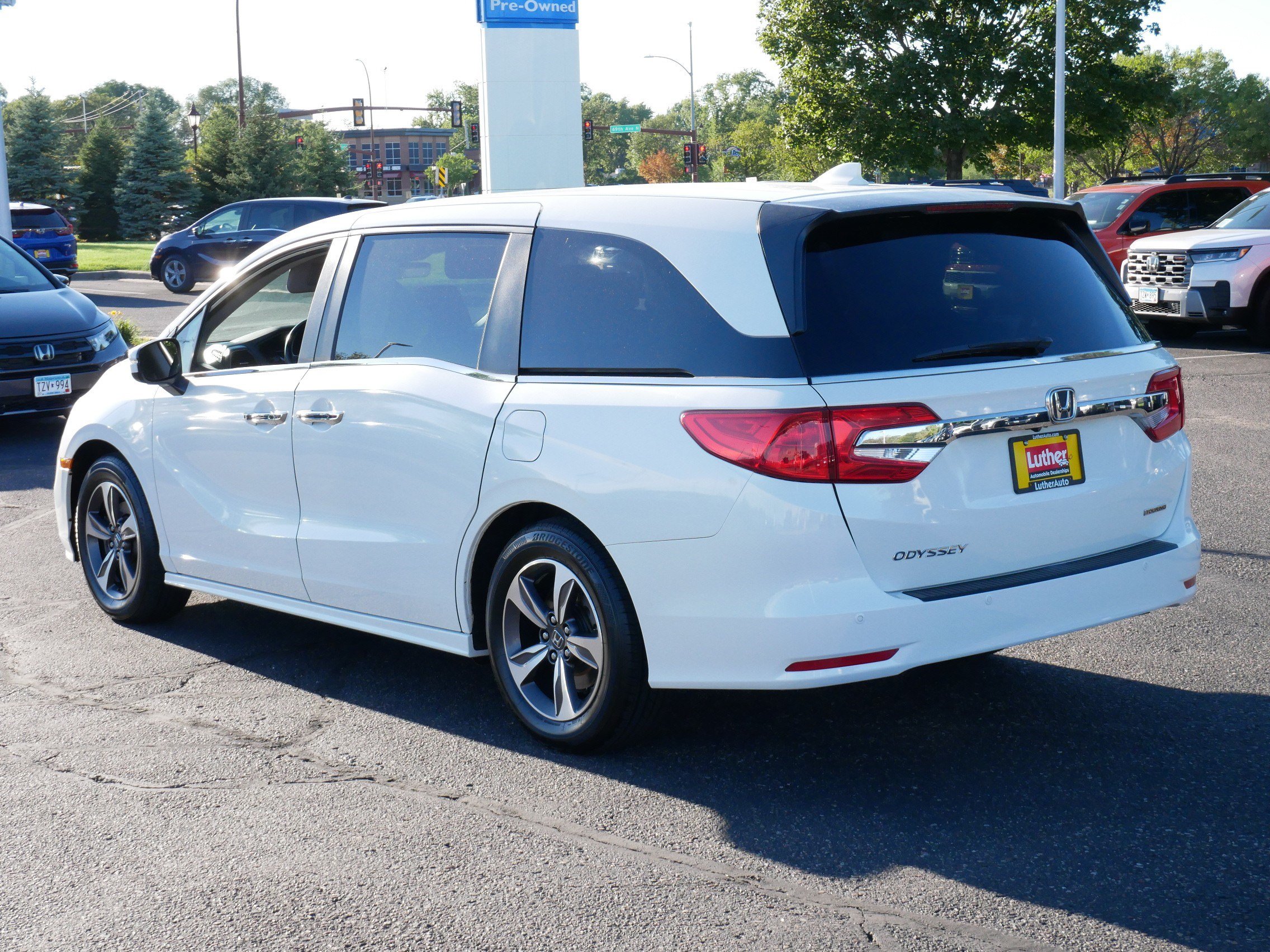 Used 2018 Honda Odyssey Touring image 5