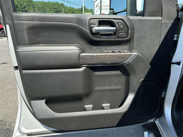 Used 2020 Chevrolet Silverado 2500 LTZ w/ Z71 Off-Road Package image 31