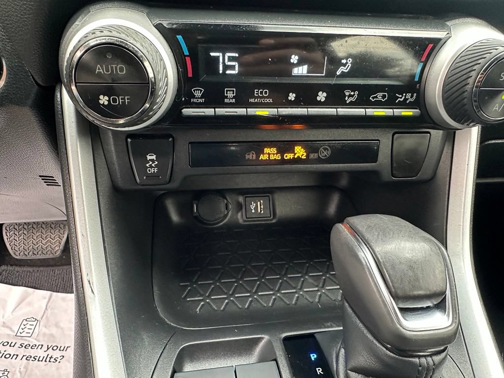 Used 2023 Toyota RAV4 SE AWD/4WD image 18