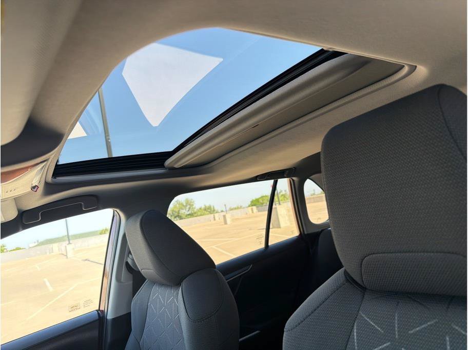 Used 2019 Toyota RAV4 XLE w/ Convenience Package AWD/4WD image 26
