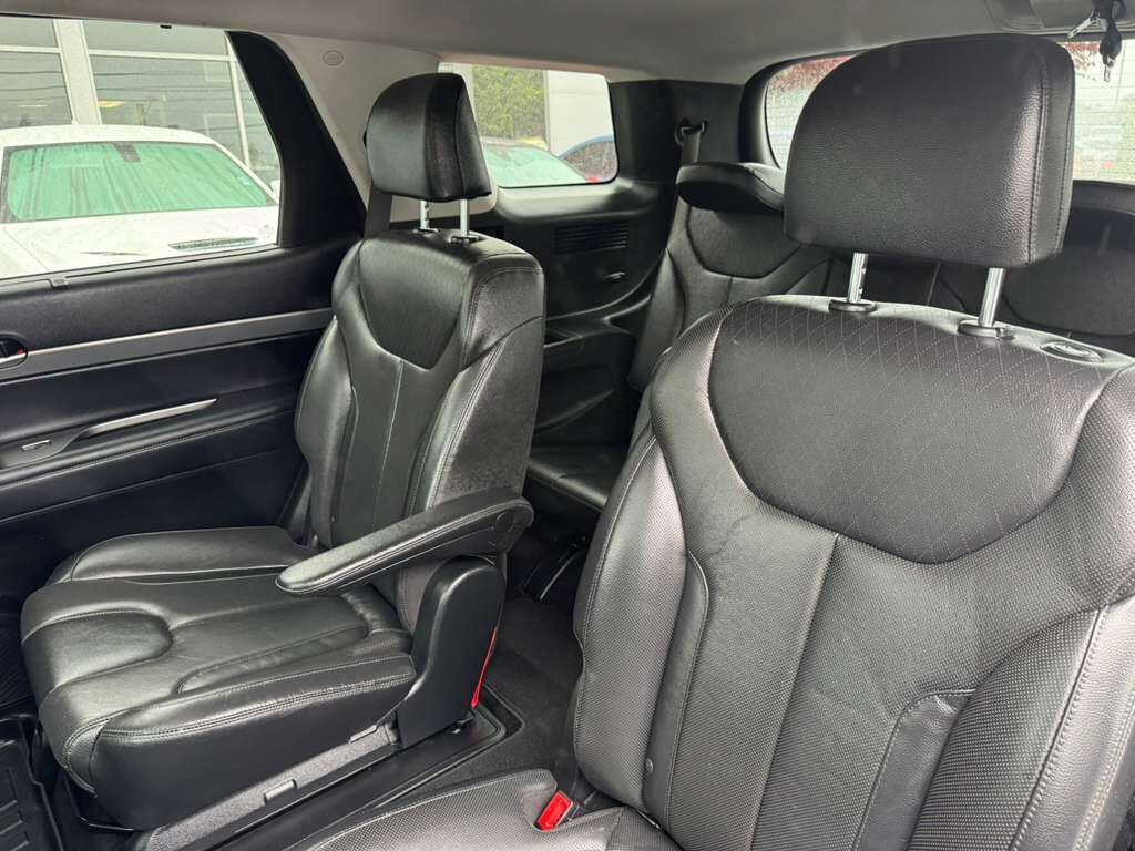 Used 2020 Hyundai Palisade SEL w/ Premium Package AWD/4WD image 10