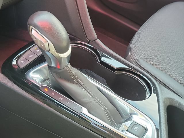 Used 2023 Buick Encore GX Preferred w/ Cold Weather Comfort Package AWD/4WD image 22