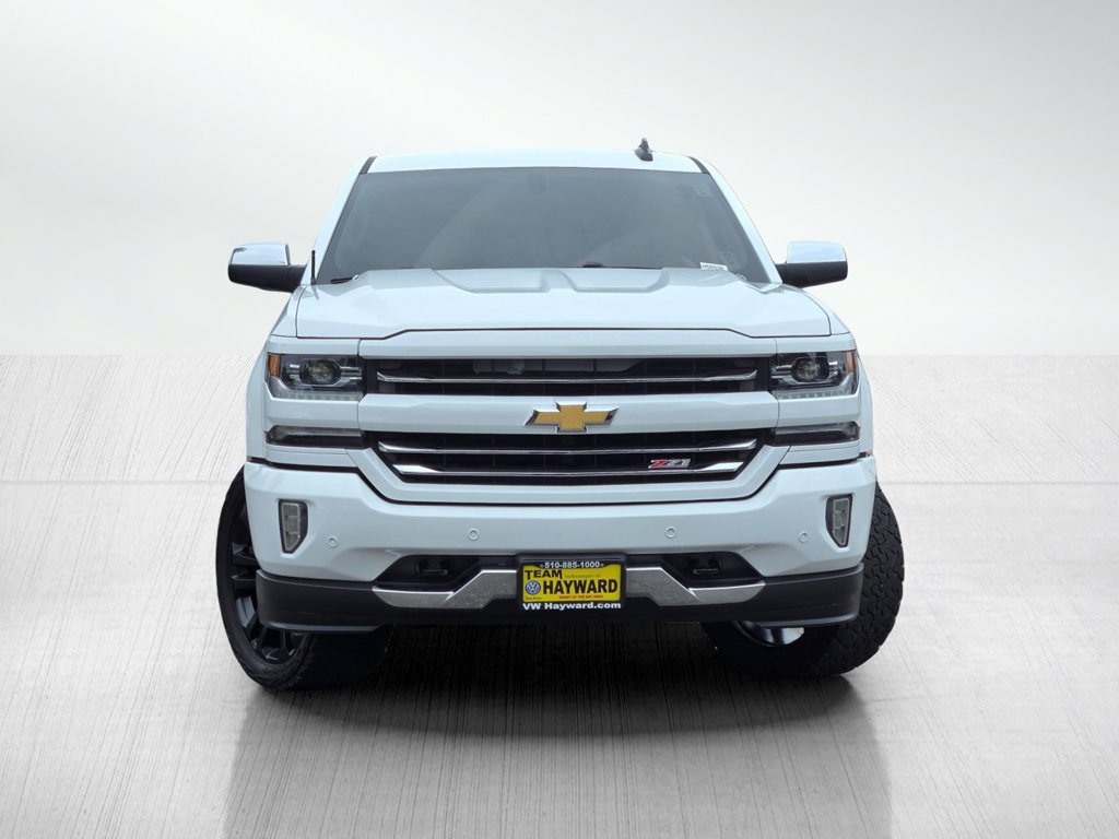 Used 2017 Chevrolet Silverado 1500 LTZ Z71 w/ LTZ Plus Package AWD/4WD image 3