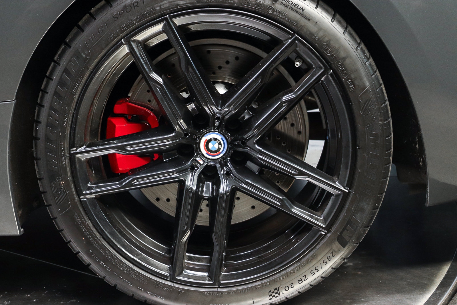 Used 2023 BMW M8 Competition AWD/4WD image 14