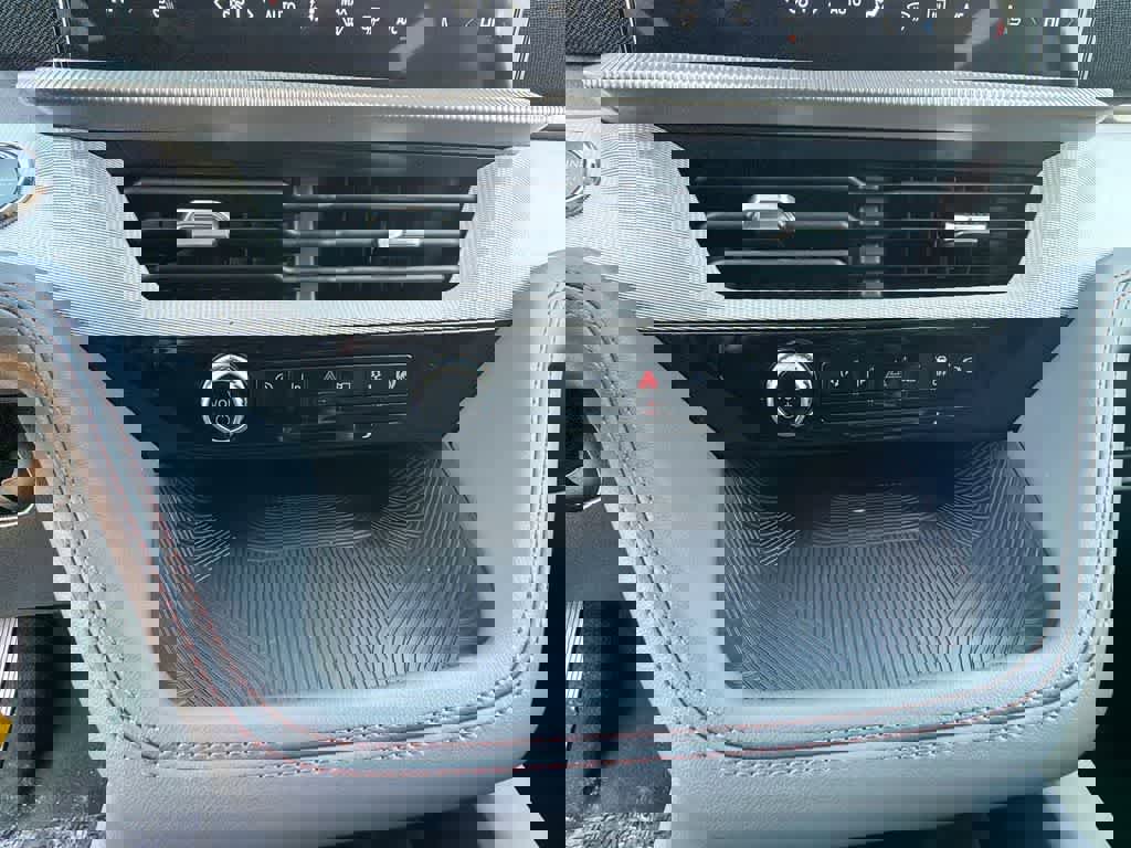 New 2026 Ford Explorer Active w/ Active Comfort Package image 31