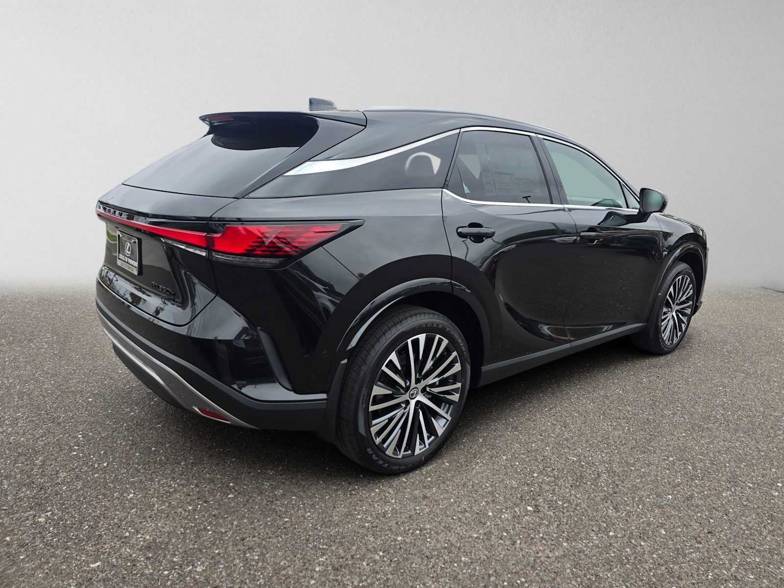 New 2026 Lexus RX 350 w/ Convenience Package AWD/4WD image 3
