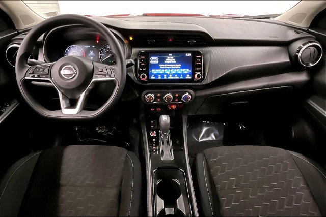 Used 2024 Nissan Kicks SV FWD image 17