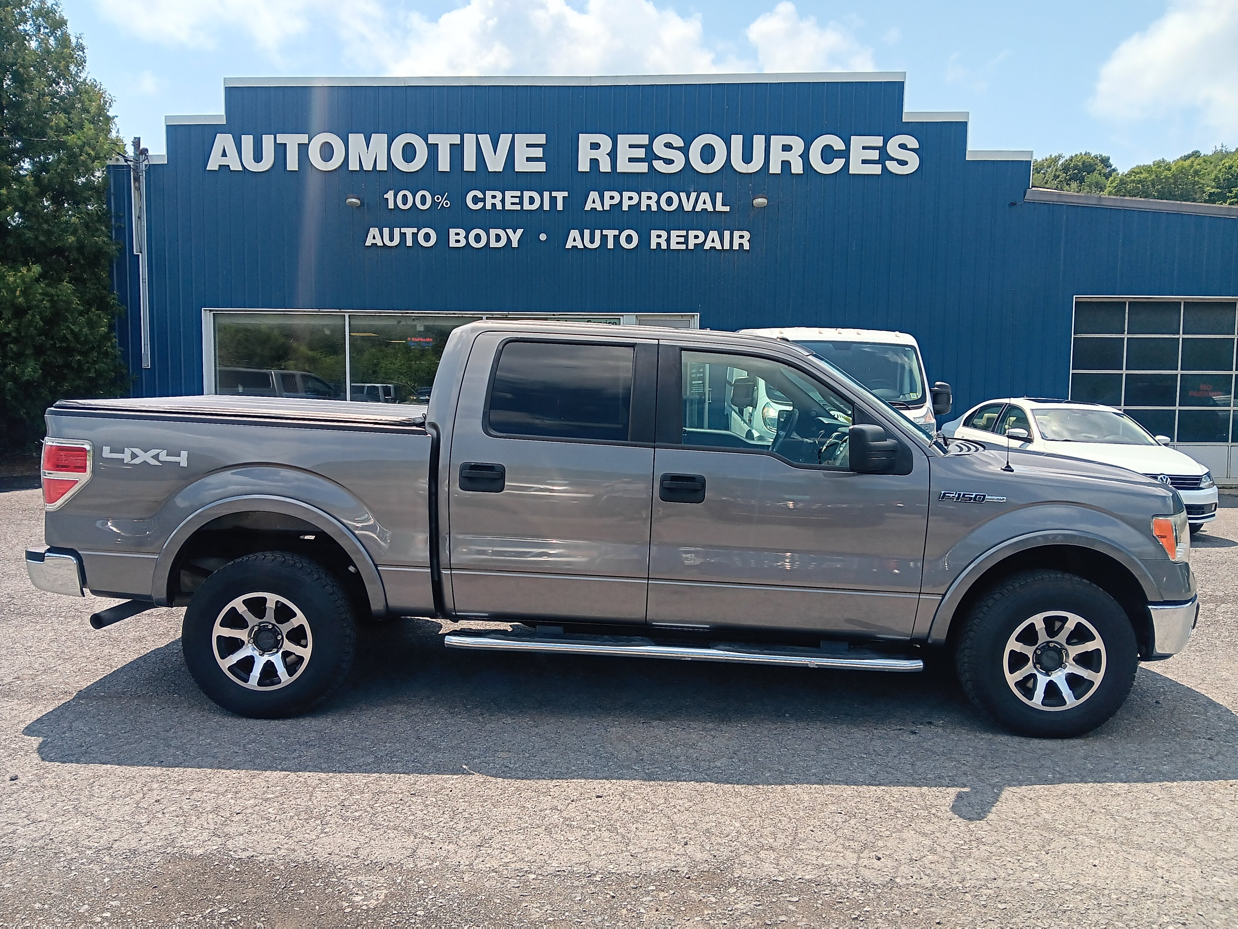 Used 2014 Ford F150 XLT AWD/4WD image 6