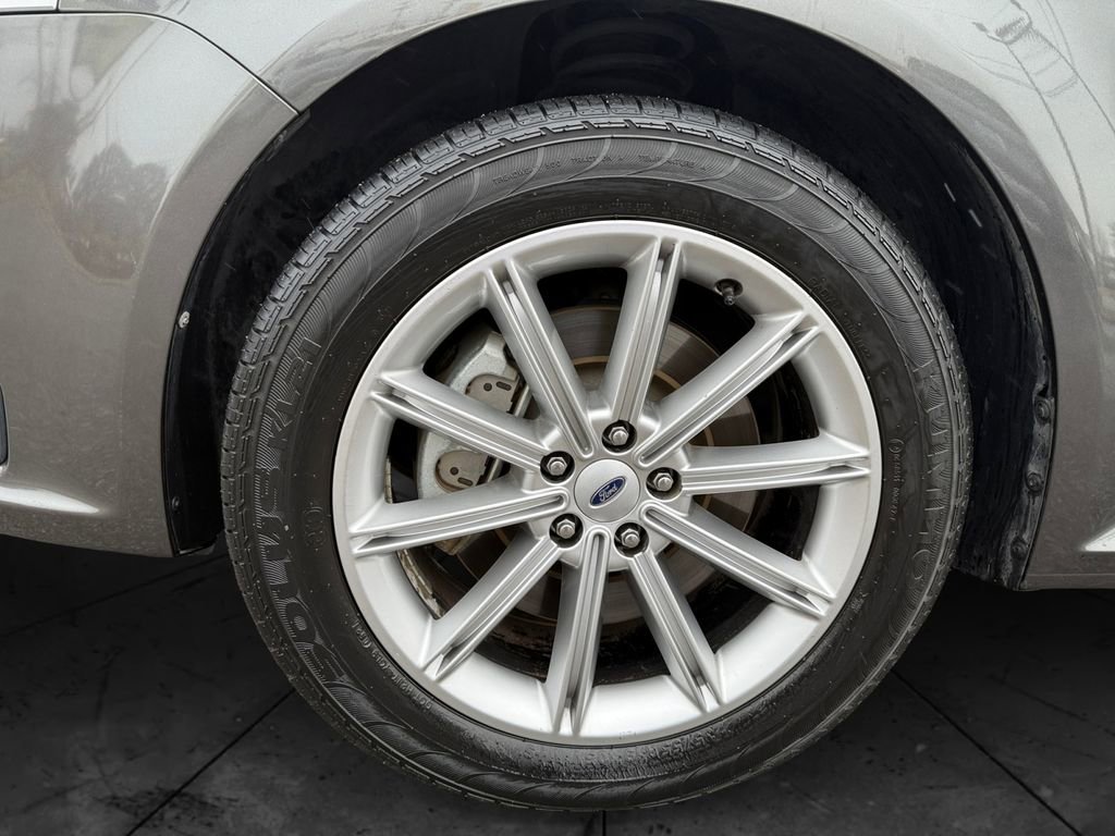 Used 2018 Ford Flex Limited image 14