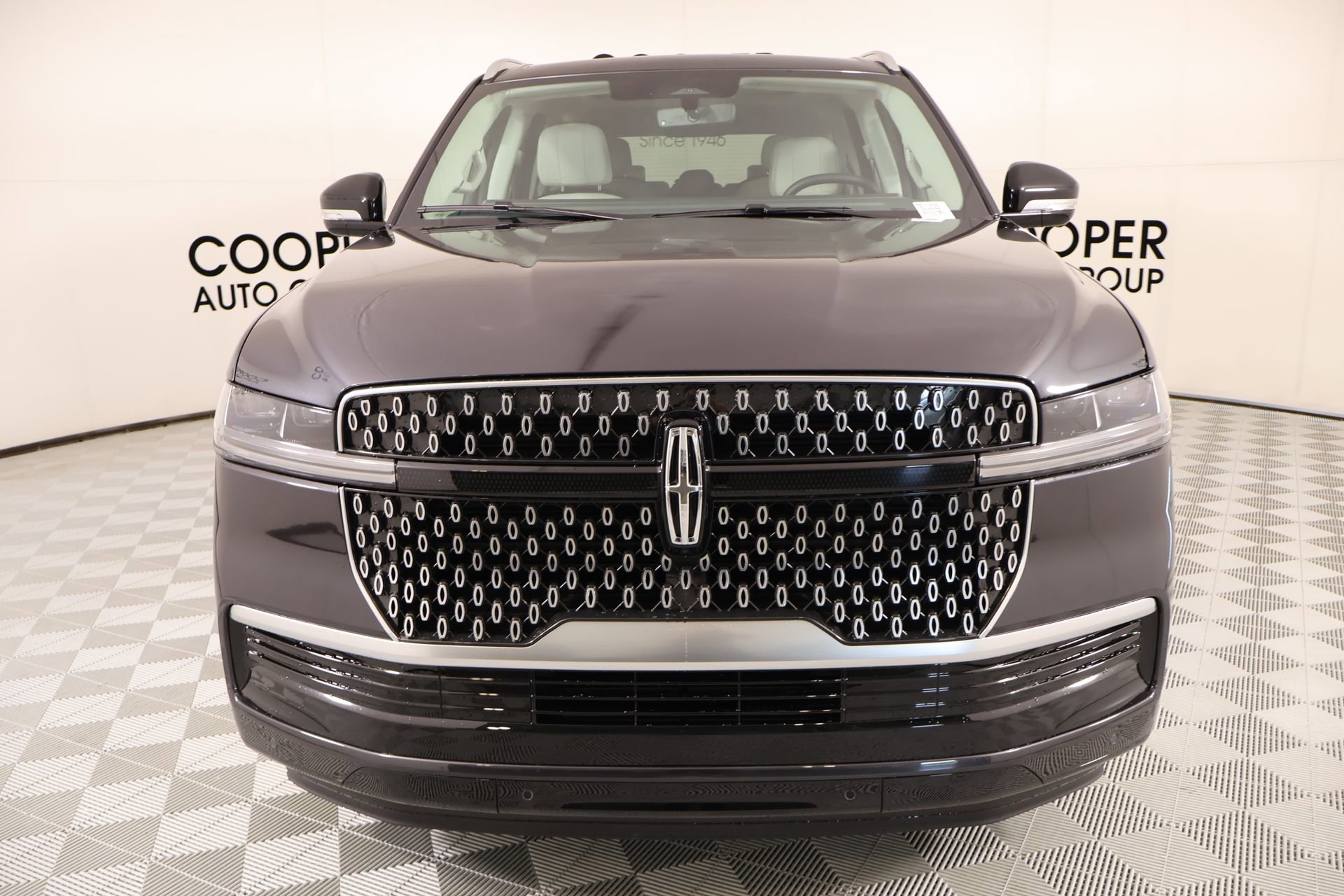 New 2026 Lincoln Navigator Reserve AWD/4WD image 9