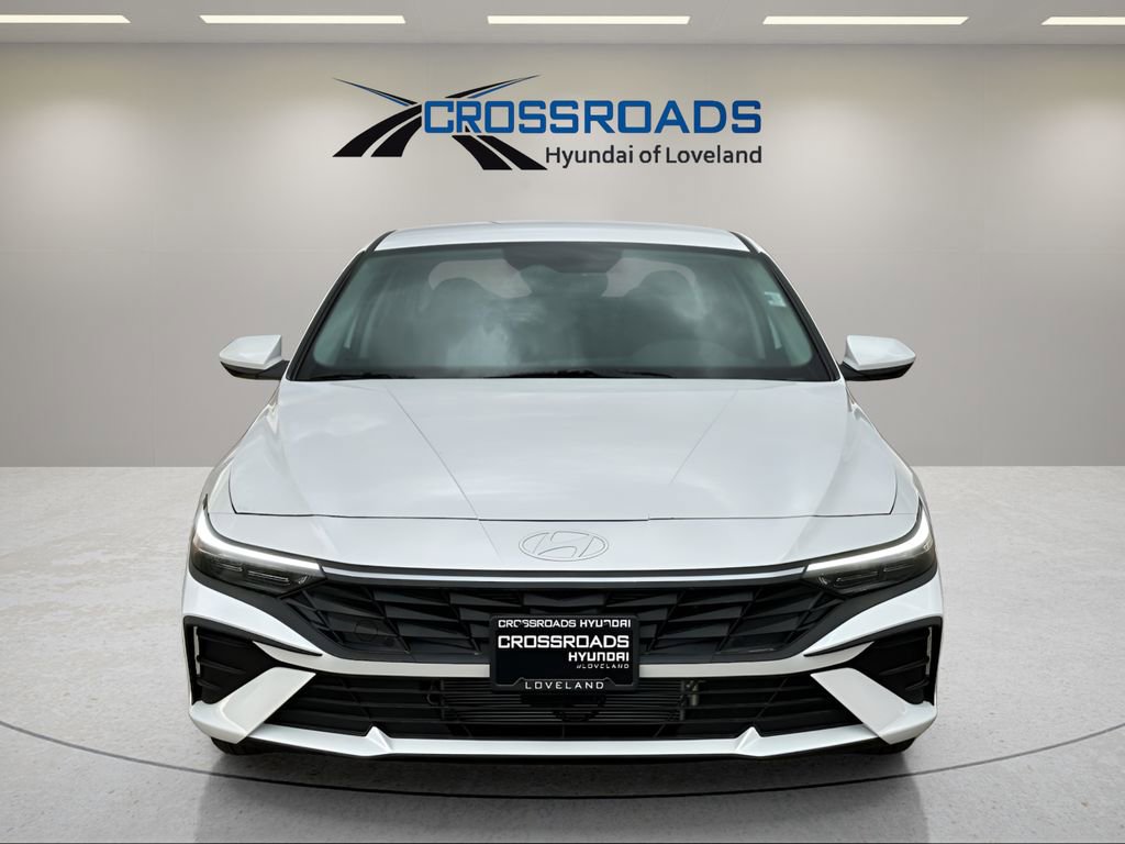 New 2025 Hyundai Elantra Blue image 2