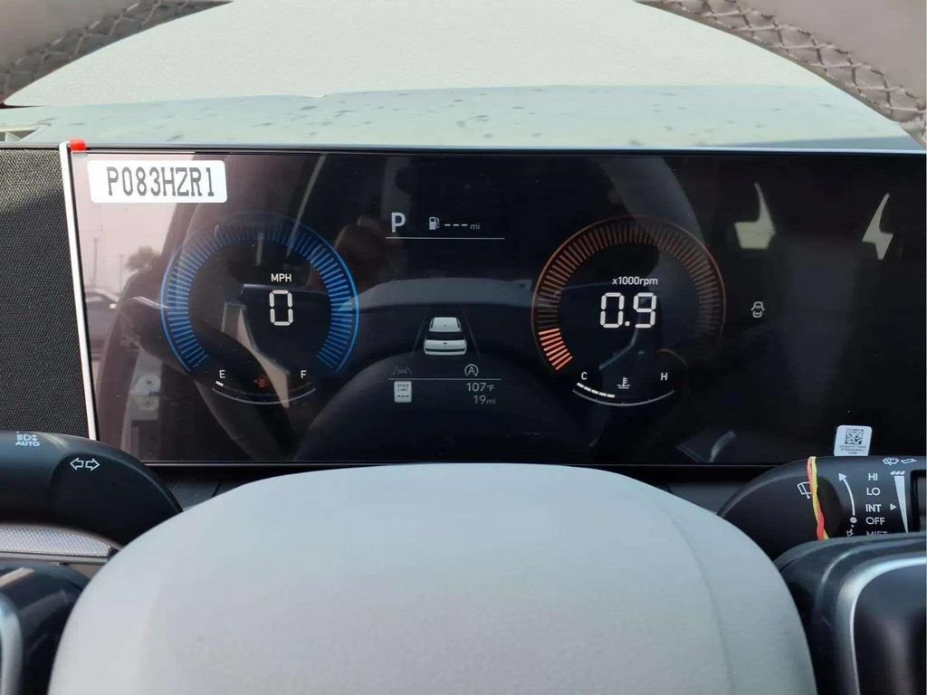 New 2026 Hyundai Santa Fe SE FWD image 12