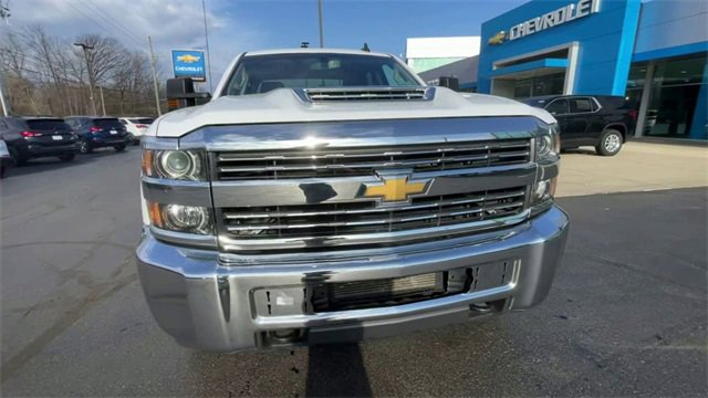 Used 2017 Chevrolet Silverado 3500 LT image 3