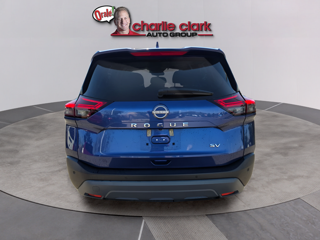 Used 2023 Nissan Rogue SV FWD image 5