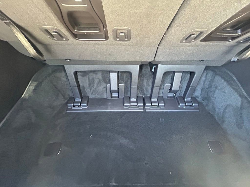 Used 2023 Kia Carnival SX Prestige image 40