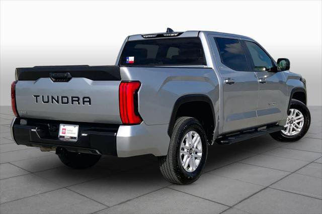 Certified 2025 Toyota Tundra SR5 w/ SR5 Premium Package AWD/4WD image 13