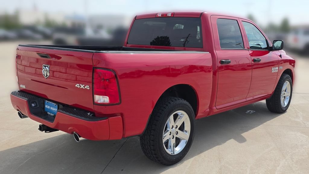 Used 2017 RAM 1500 Express AWD/4WD image 6