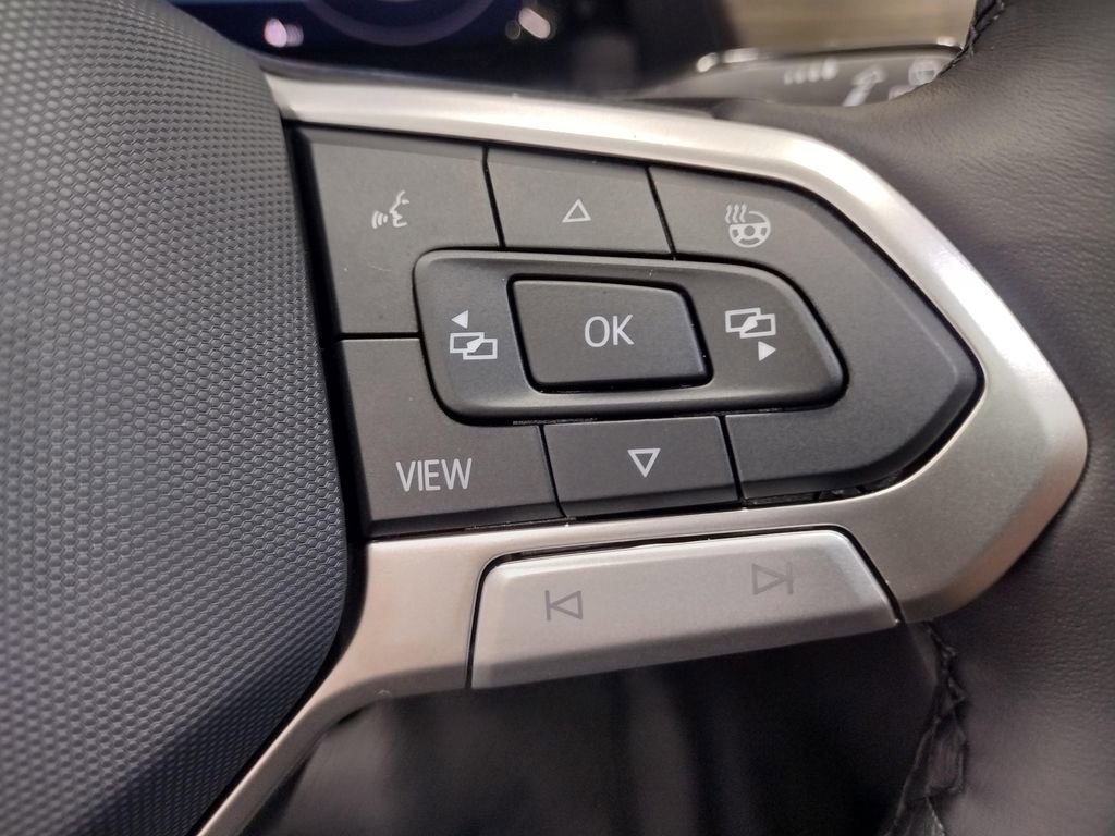 New 2026 Volkswagen Atlas SEL Premium R-Line image 36