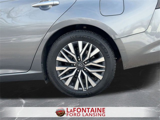 Used 2024 Nissan Altima 2.5 SV image 32