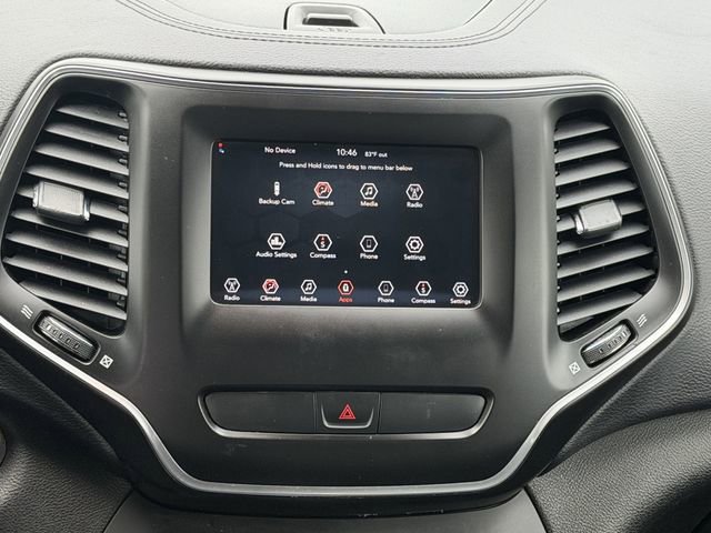 Used 2019 Jeep Cherokee Latitude Plus FWD image 14