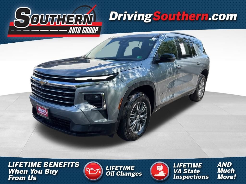 Used 2026 Chevrolet Traverse LT