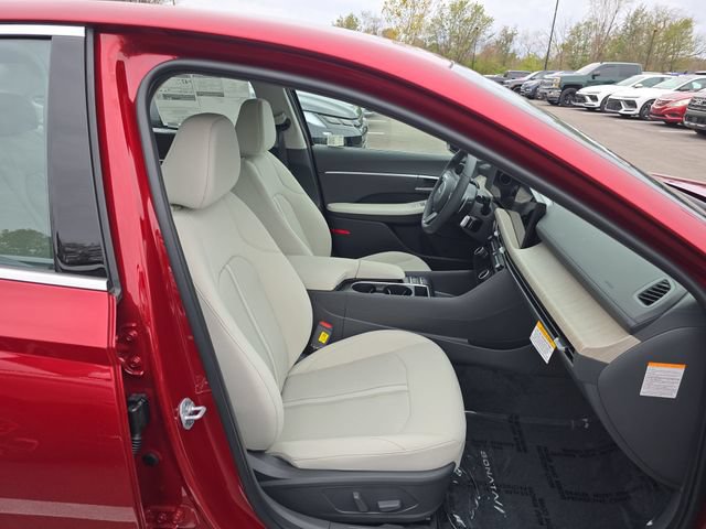 New 2025 Hyundai Sonata SEL FWD image 23