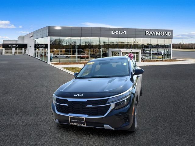 Certified 2024 Kia Seltos LX AWD/4WD image 8