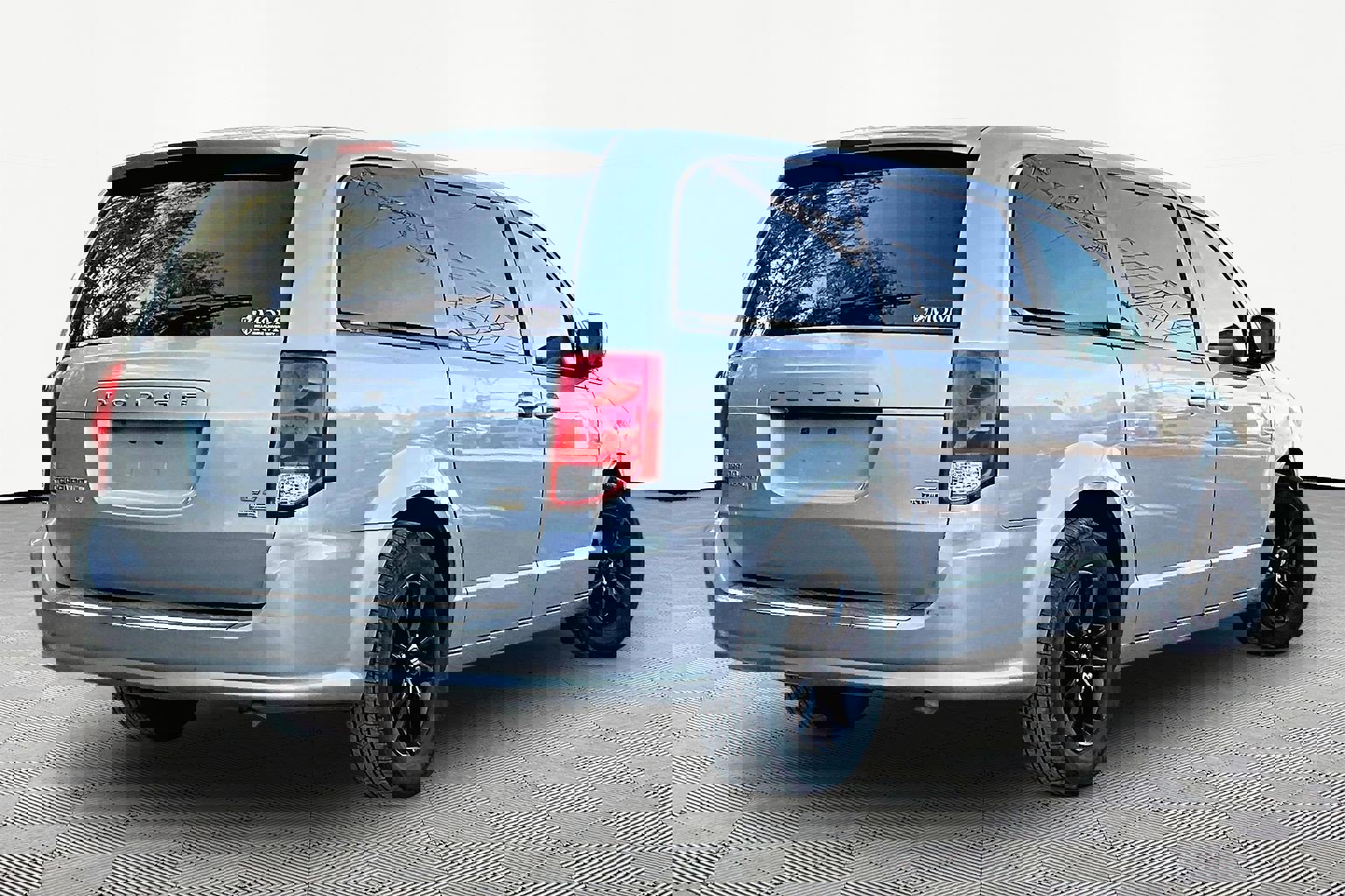 Used 2019 Dodge Grand Caravan GT image 6