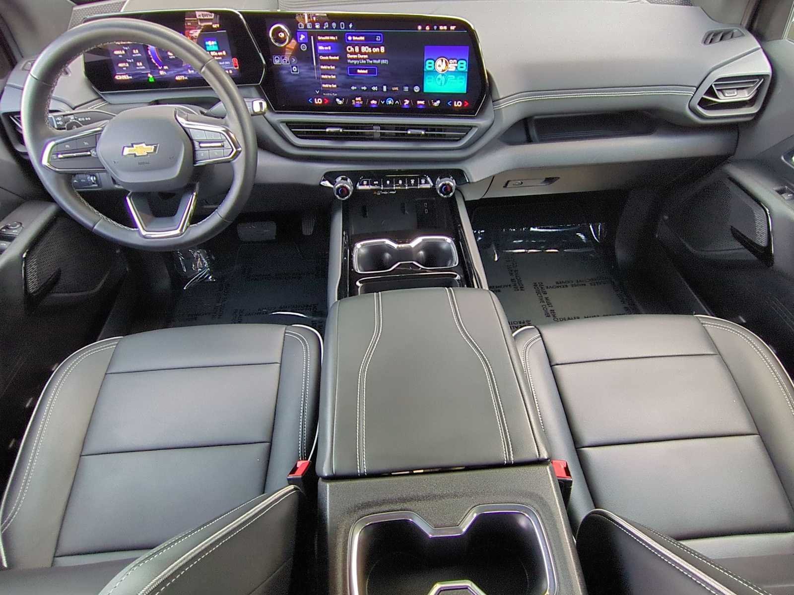 Used 2026 Chevrolet Silverado EV LT AWD/4WD image 13