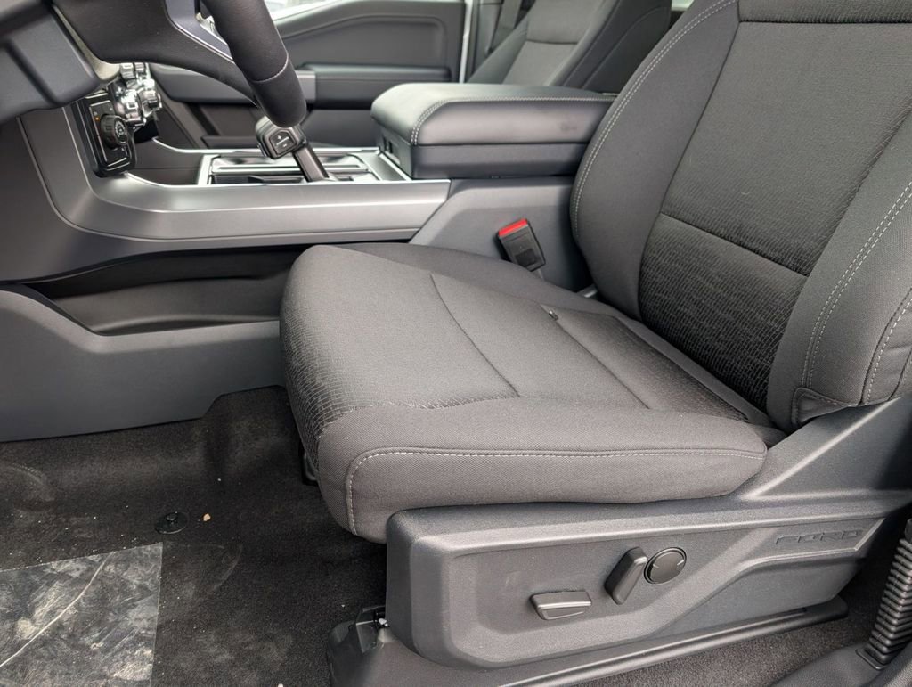 New 2026 Ford F150 XLT w/ Equipment Group 302A MID image 21