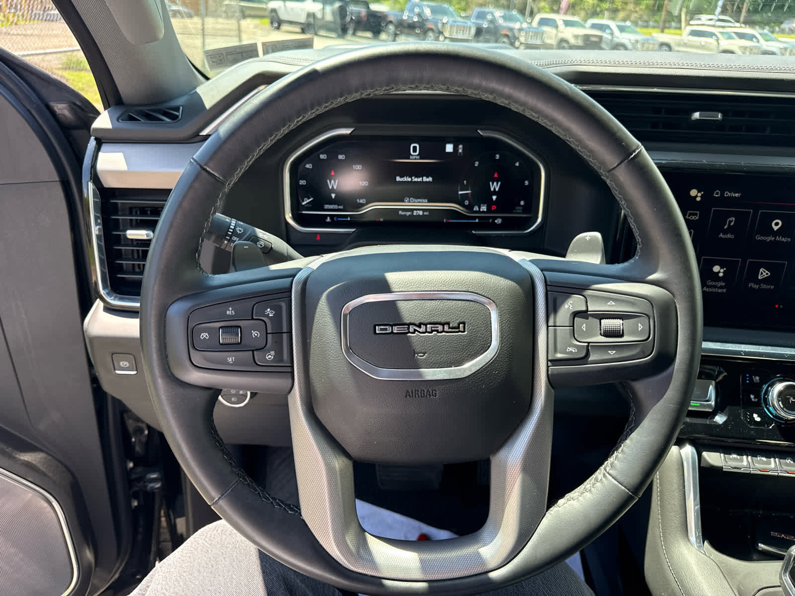 Used 2023 GMC Sierra 1500 Denali w/ Denali Reserve Package AWD/4WD image 17