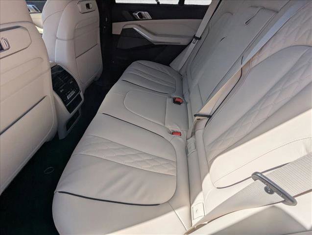 New 2026 BMW X5 sDrive40i image 15