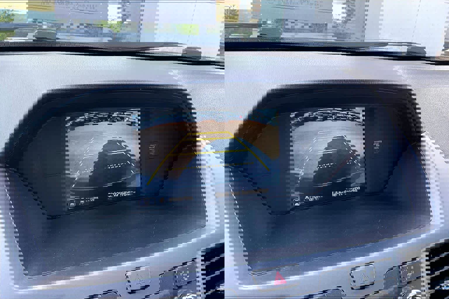 Used 2015 Honda Odyssey Touring Elite image 27