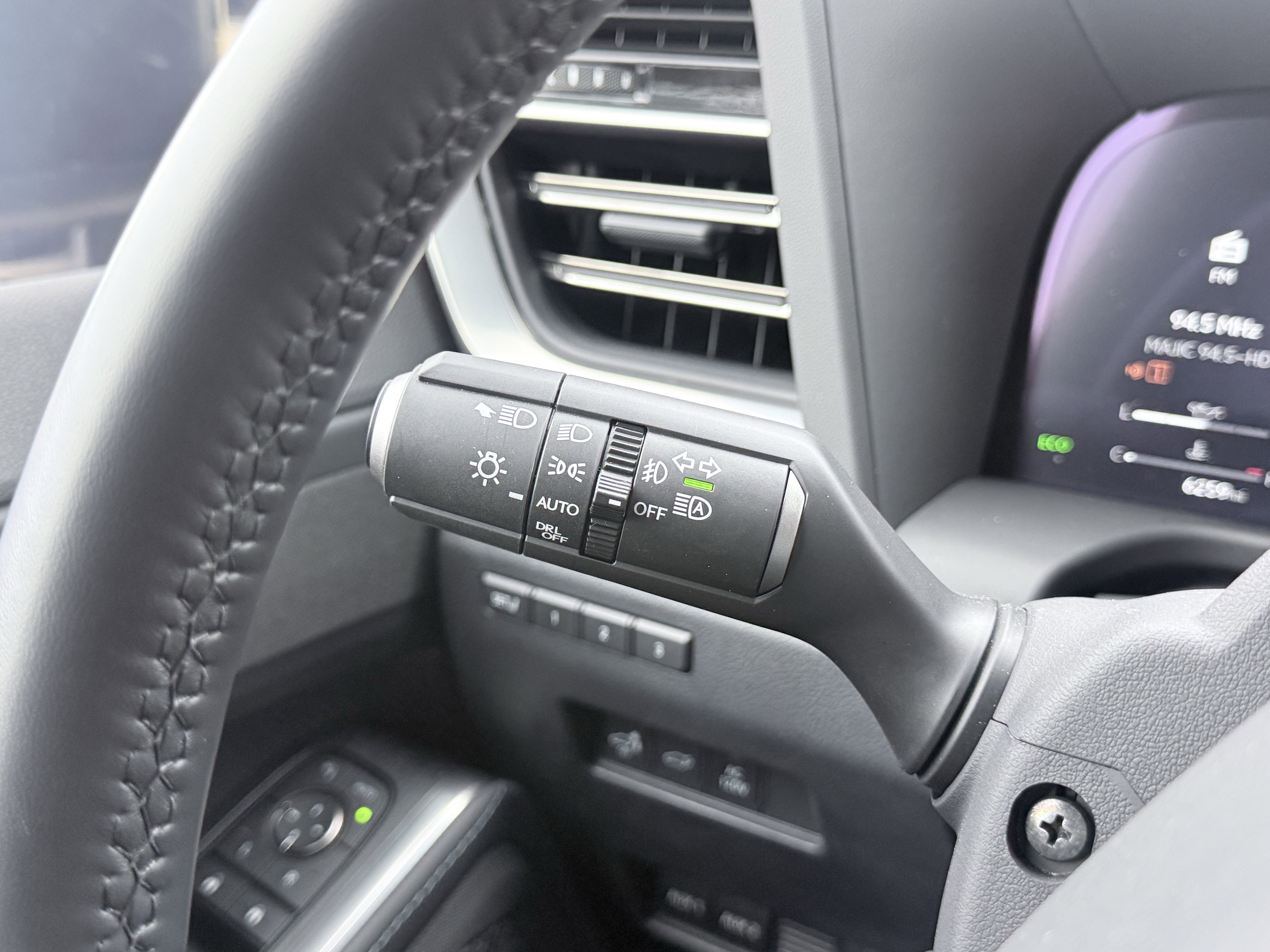 Used 2025 Lexus GX 550 image 79