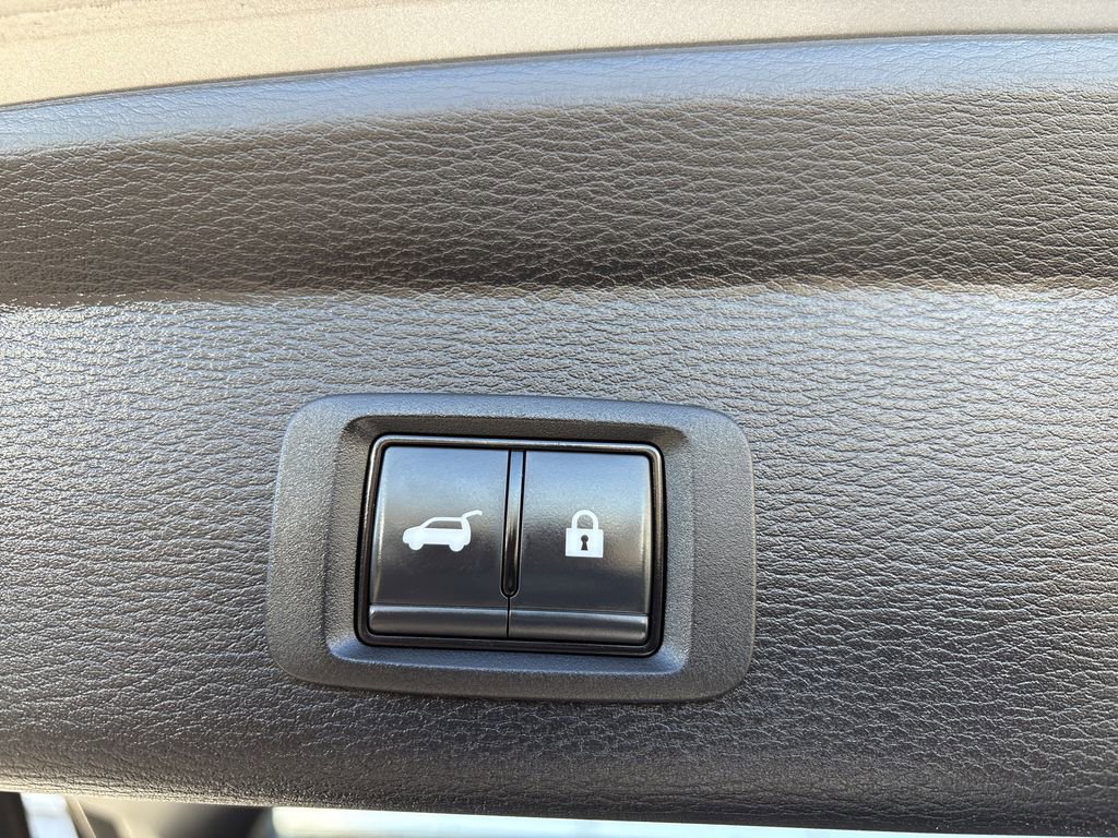 Used 2023 Mitsubishi Outlander SEL 40th Anniversary image 29