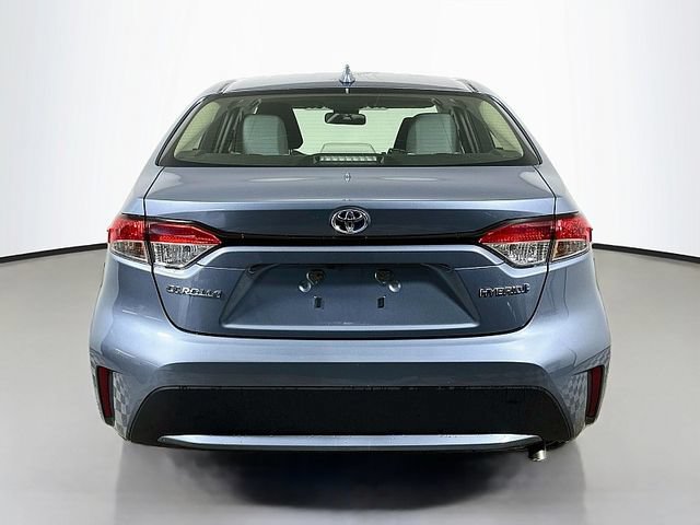 Used 2021 Toyota Corolla LE FWD image 6