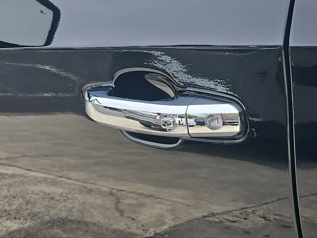 New 2026 GMC Sierra 1500 Denali Ultimate image 9