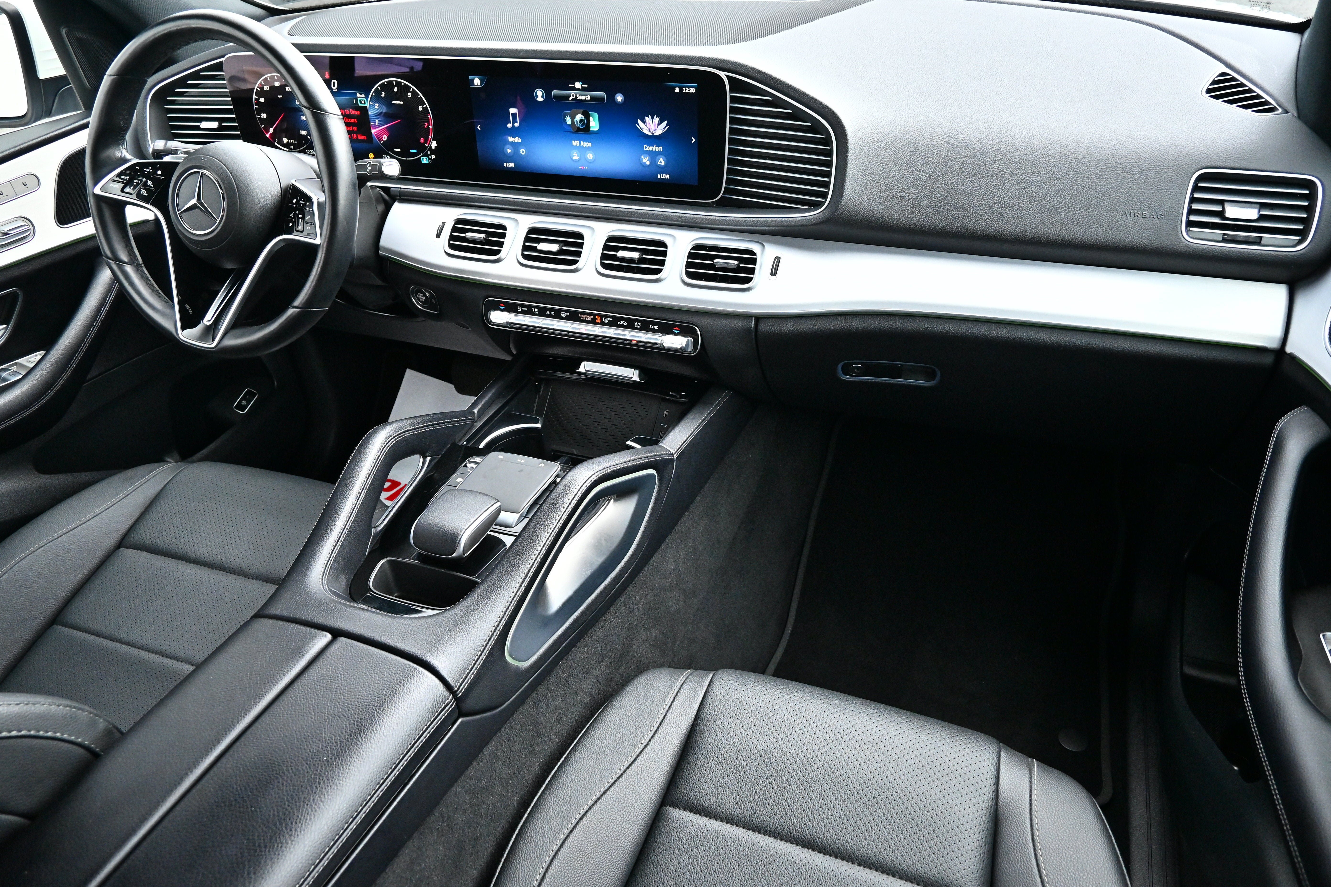 Used 2026 Mercedes-Benz GLE 350 4MATIC w/ Winter Package image 20