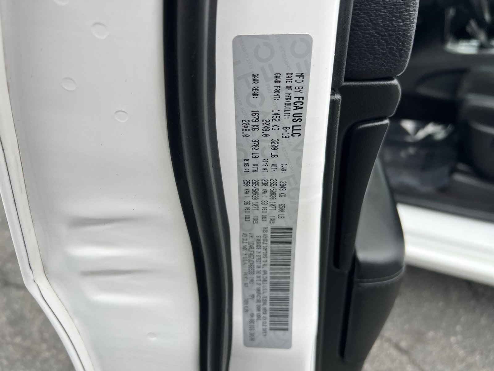 Used 2018 Jeep Grand Cherokee Altitude AWD/4WD image 28