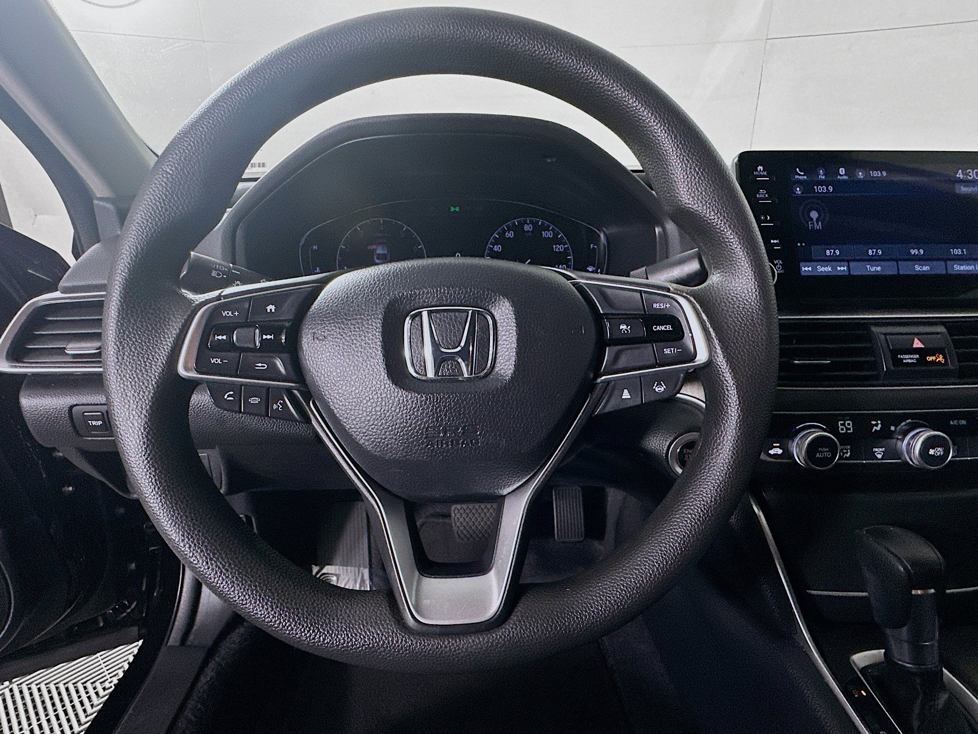 Used 2021 Honda Accord LX image 15