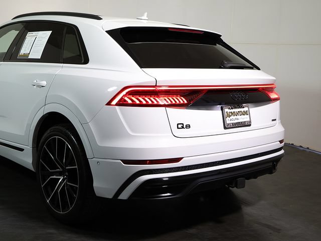 Used 2021 Audi Q8 Prestige w/ Prestige Package AWD/4WD image 11