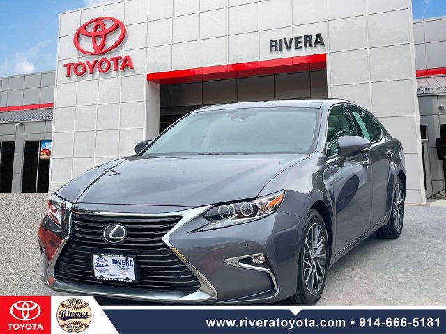 Used 2018 Lexus ES 350 w/ Luxury Package w/Wood Trim FWD image 4